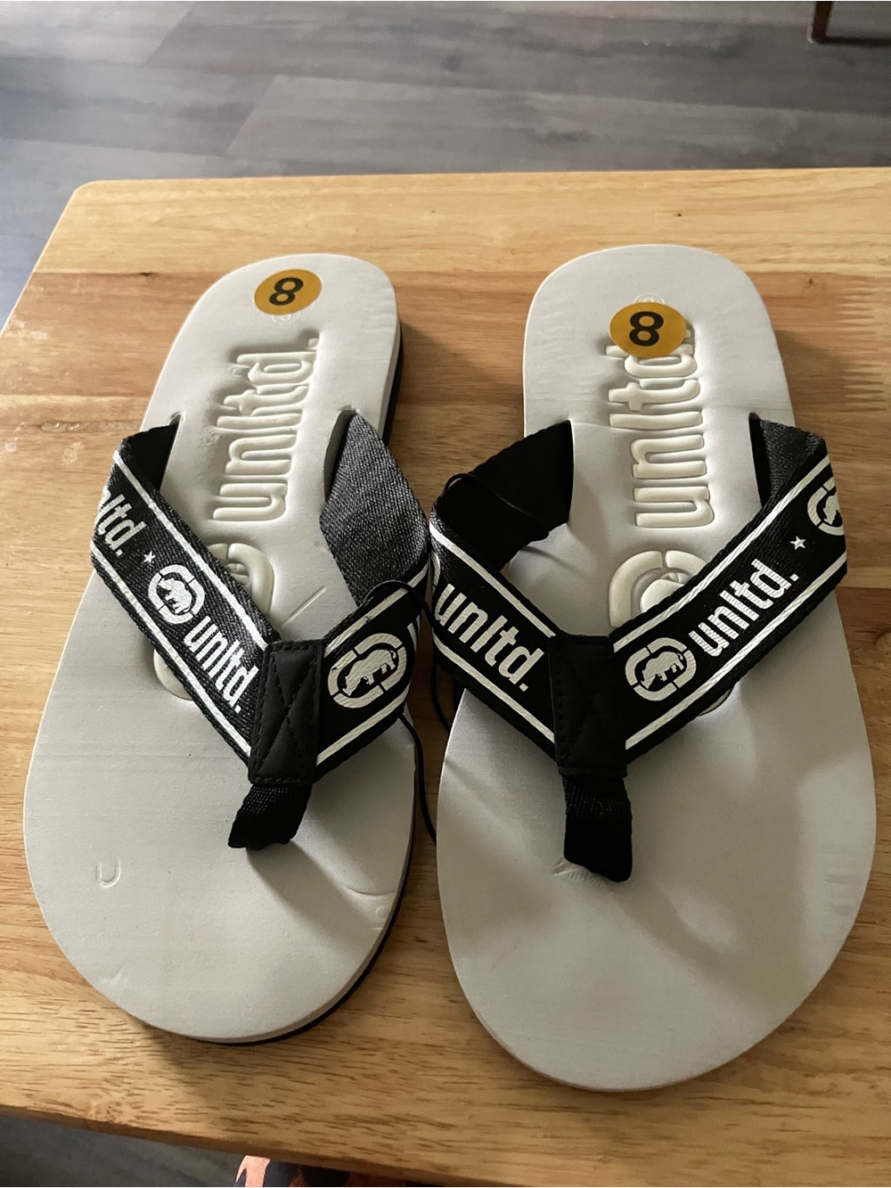 Ecko Unlimited Black & White Flip Flops